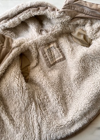 Lc waikiki Erkek Çocuk Bej Kürklü Kapüşonlu Mont - Görsel 4