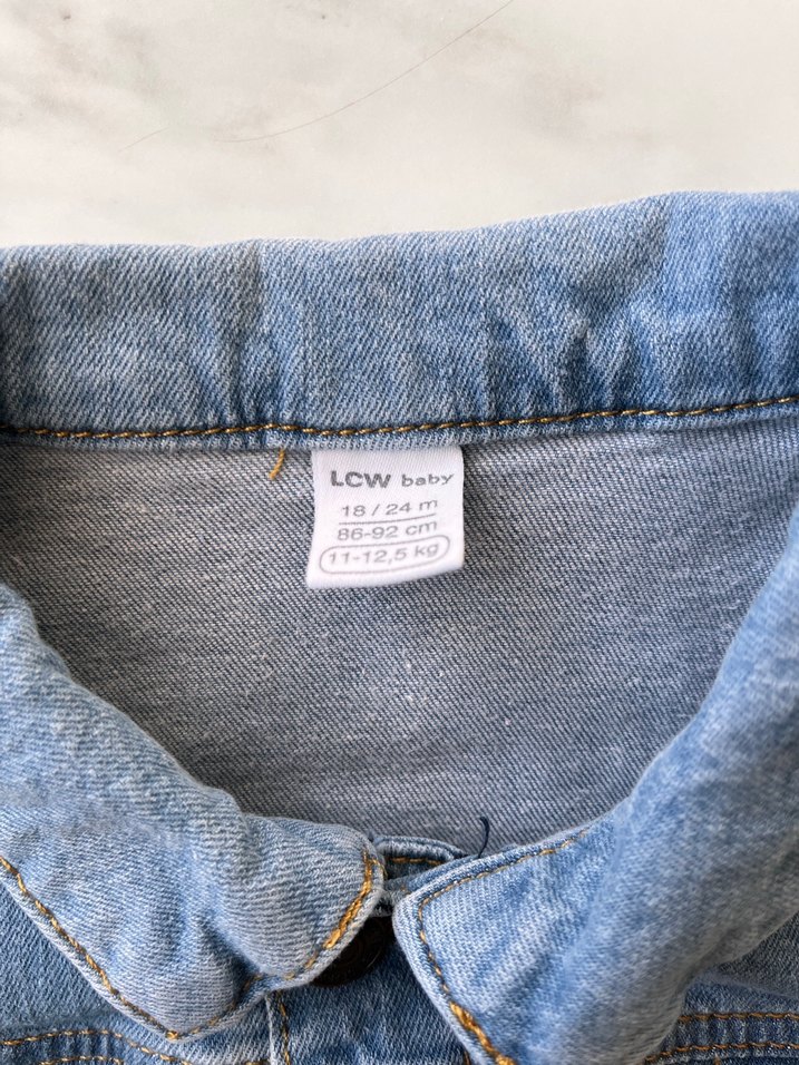 Çocuk Düğmeli Kot Ceket - Görsel 4