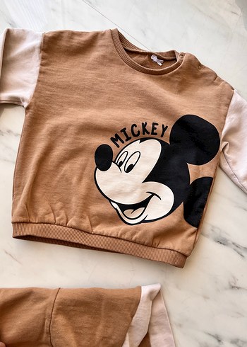 24-36 Ay Beden Erkek Çocuk Mickey Baskılı Kahverengi Eşofman Takımı