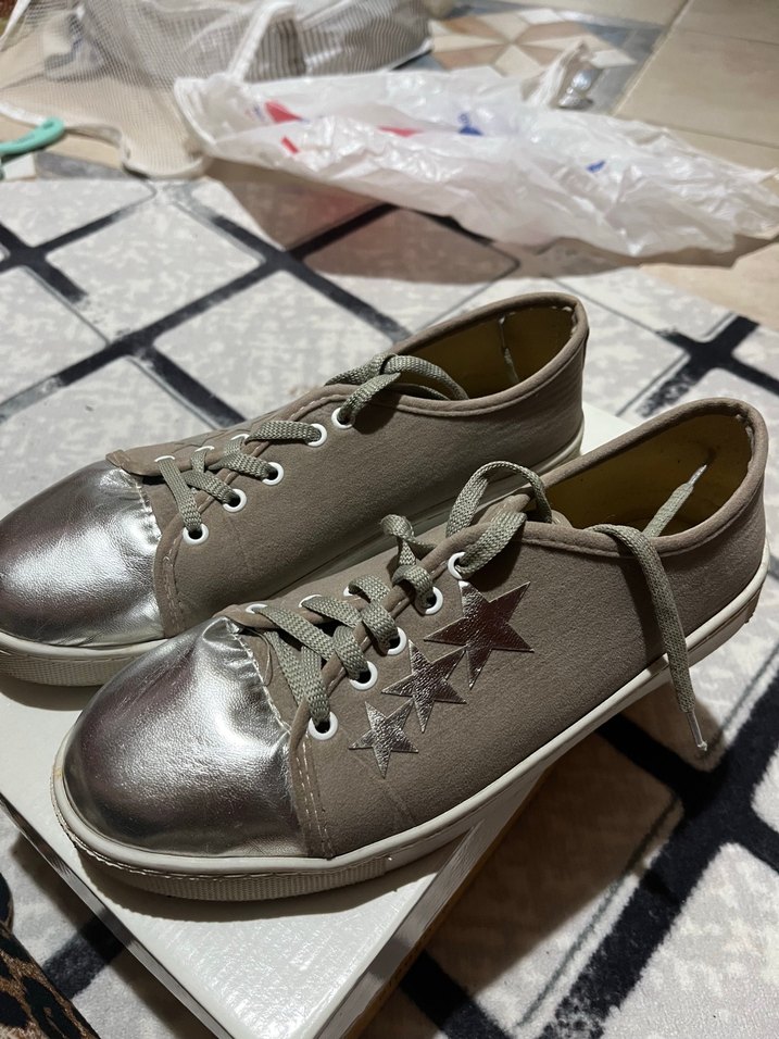 Gri Kadın Spor Ayakkabı Metalik Burunlu - Görsel 2