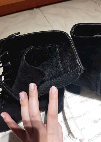 Siyah Süet bağcıklı Gotik Stiletto Bot