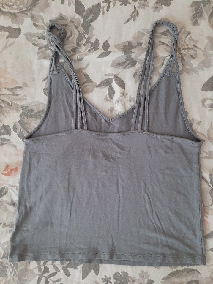 Gri V Yaka Yumuşacık Kadın Atlet - Görsel 2