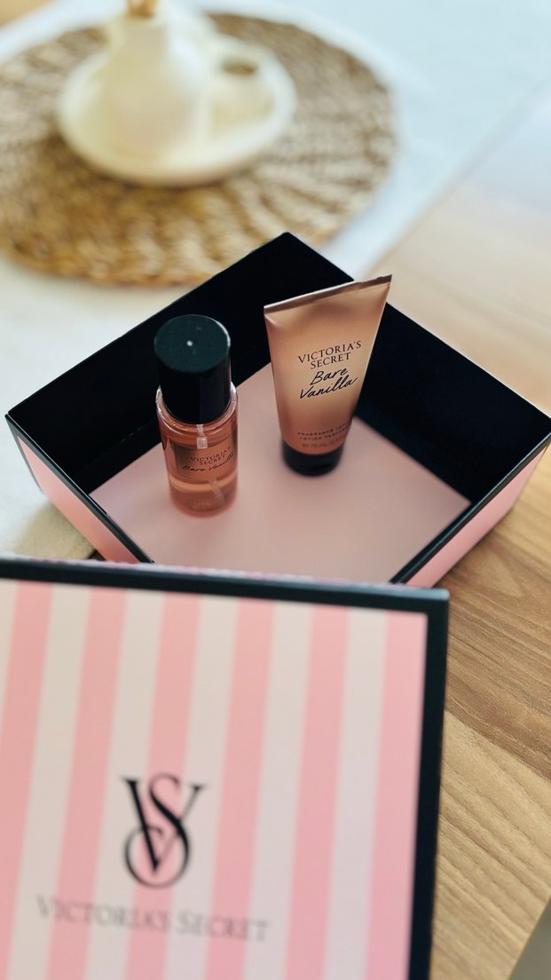 Victoria's Secret Bare Vanilla Kadın Parfüm Seti 75ml - Görsel 3