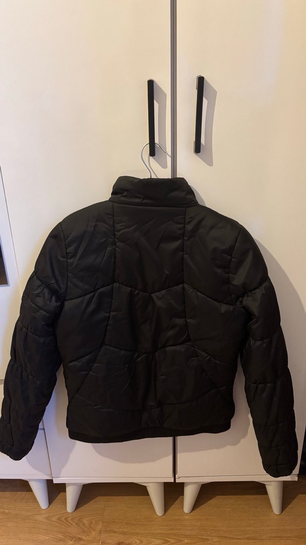 Puma Fermuarlı Siyah Kadın Spor Mont - Görsel 3