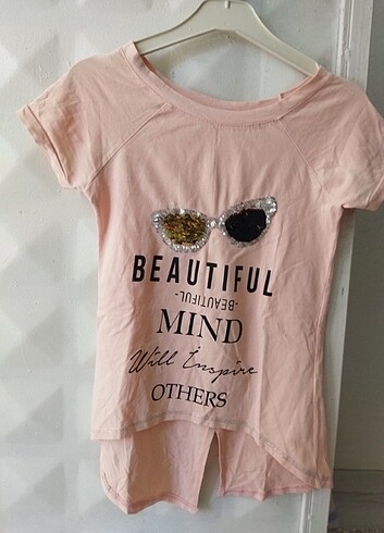 Kız çocuk t-shirtü 
