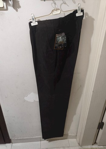 Erkek Siyah Kemerli Ofis Pantolonu - Görsel 3