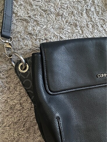 Calvin Klein CALVIN KLEIN ASKILI ÇANTA SIFIR