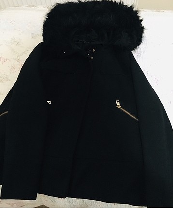 Zara markalı kaban