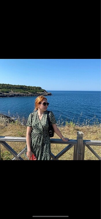 Çiçekli Elbise