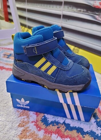 23 Beden Adidas bot 23 numara