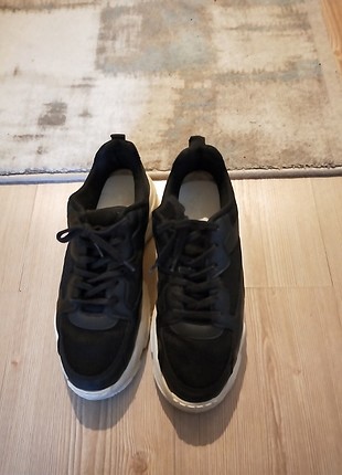 Flo Ayakkabı Siyah krem tabanlı 40 numara kadın-erkek
