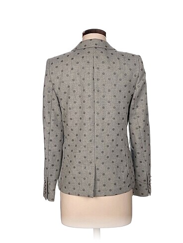 38 Beden ipekyol Blazer %70 İndirimli.