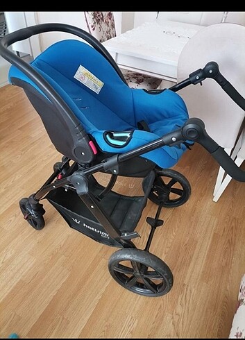 9- 36 kg Beden mavi Renk Bu setli bebek arabası