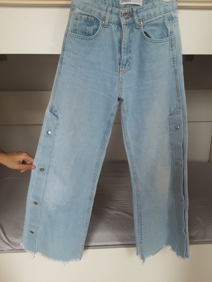 Düğmeli Mavi Midi Bol Kesim Kadın Kot Pantolon - Görsel 2