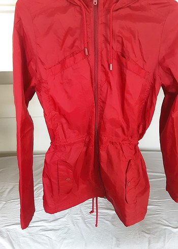 Kadın Kırmızı Fermuarlı yağmurluk - Görsel 7