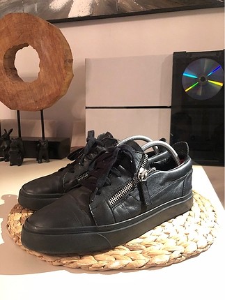 Zanotti sneakers