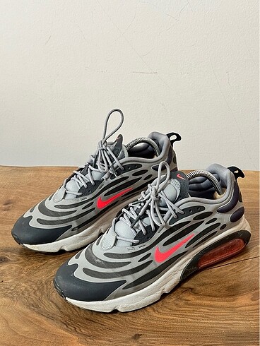 Nike Air Max exosense