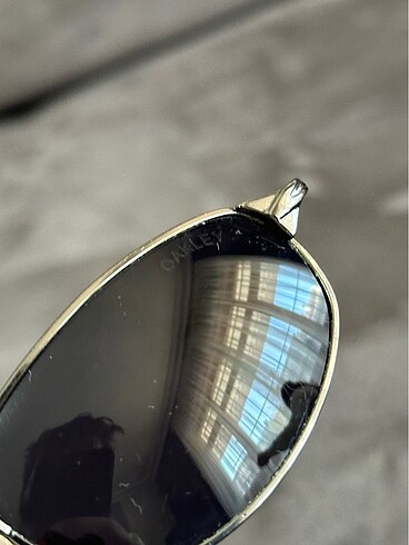 Beden Oakley güneş gözlüğü