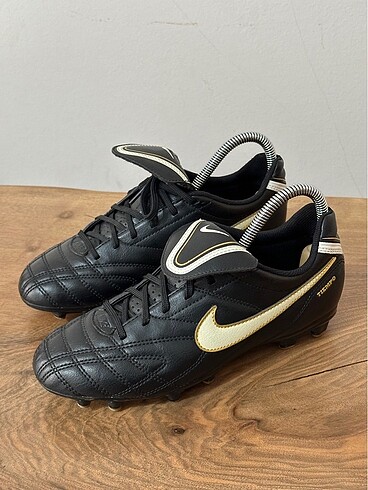 Nike Tiempo Krampon