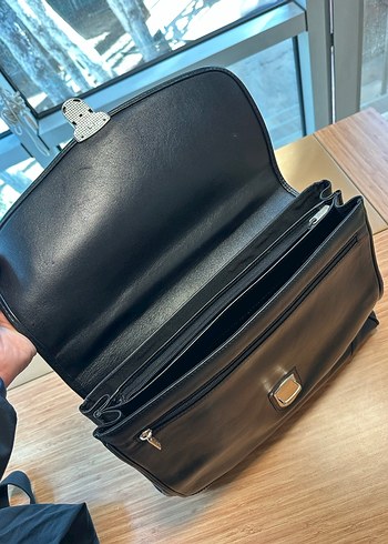 Matraş deri askılı erkek çanta - Görsel 7