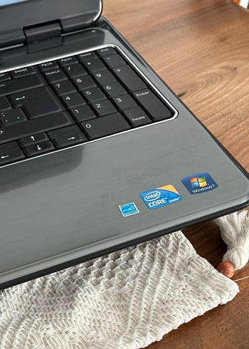 Dell  i3 dizüstü bilgisayar - Görsel 2