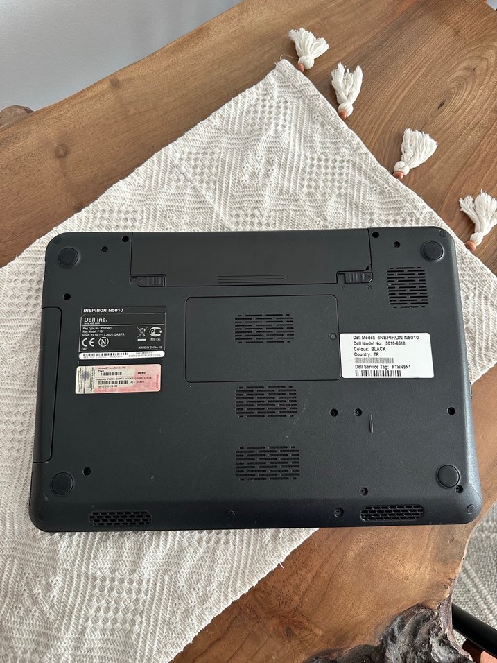 Dell  i3 dizüstü bilgisayar - Görsel 5