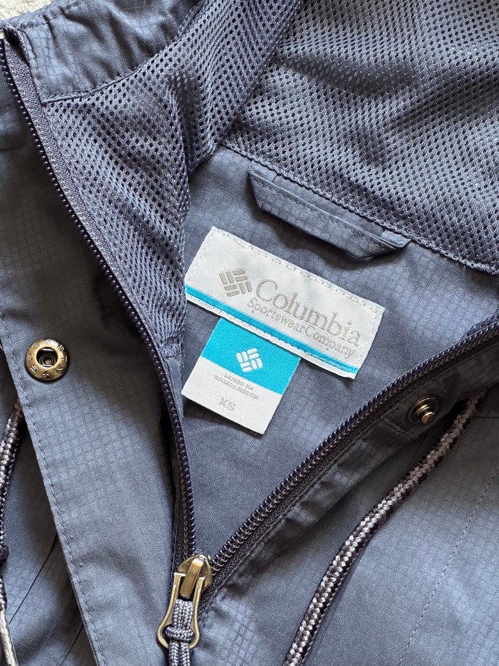 Columbia  Kadın Yağmurluk - Görsel 3