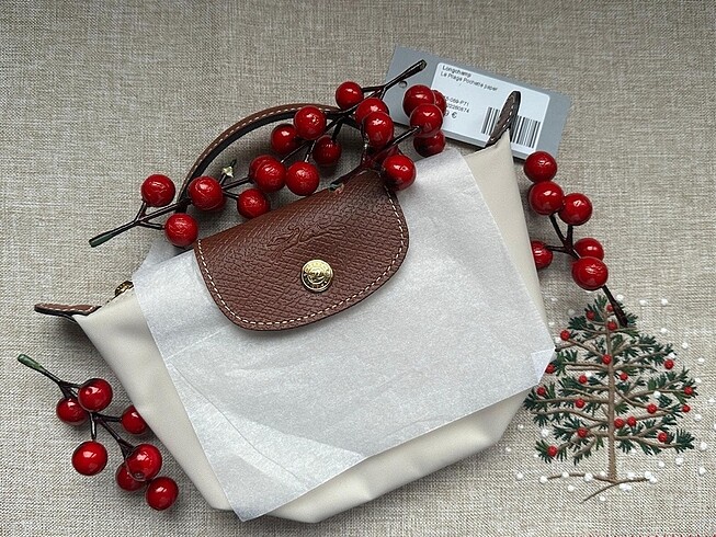 Longchamp Le pliage paper
