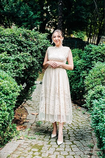 Nişan elbisesi, Nikah elbisesi