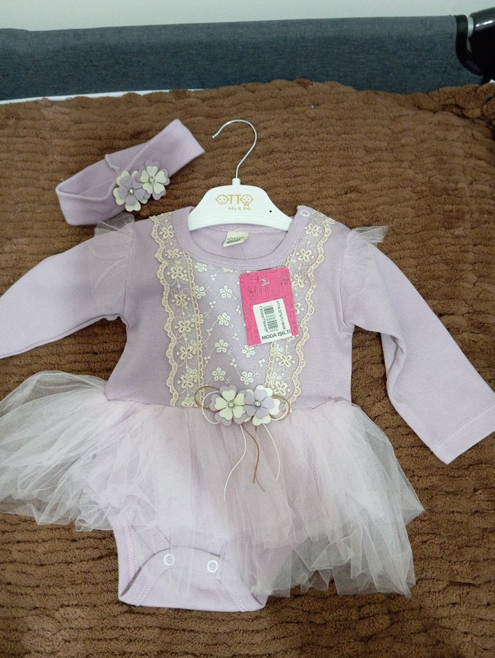 Uzun Kollu Dantel Detaylı Kız Bebek Elbise - Görsel 2