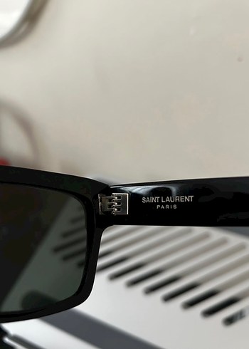 Saint Laurent Kahverengi Tokalı Kadın Güneş Gözlüğü - Görsel 2