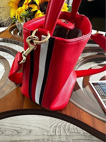 Tommy Hilfiger Müthiş