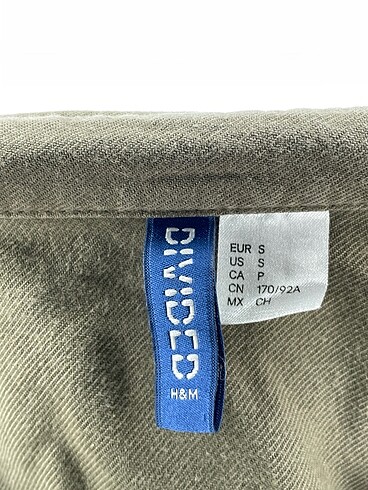 s Beden haki Renk H&M Gömlek %70 İndirimli.