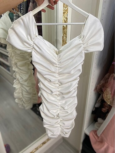 The Little White Company Drapeli beyaz elbise