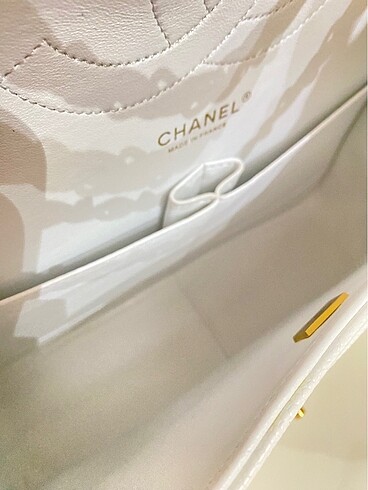 Beden Chanel jumbo boy beyaz renk çanta