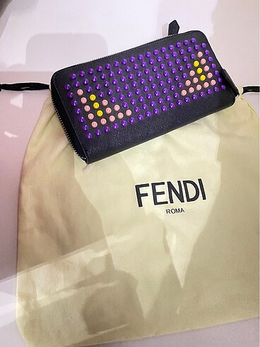 Fendi cüzdan