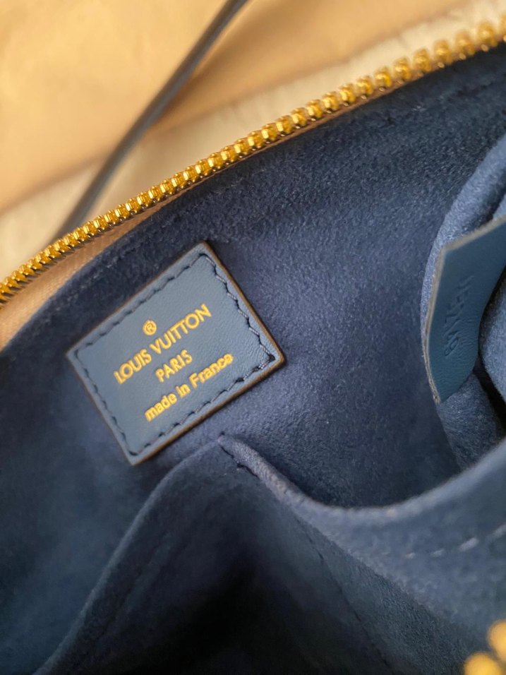 Mavi Süet Louis Vuitton Kadın Çanta - Görsel 2