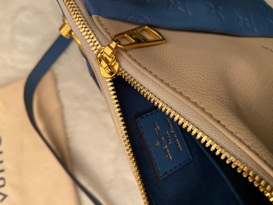 Mavi Süet Louis Vuitton Kadın Çanta - Görsel 3