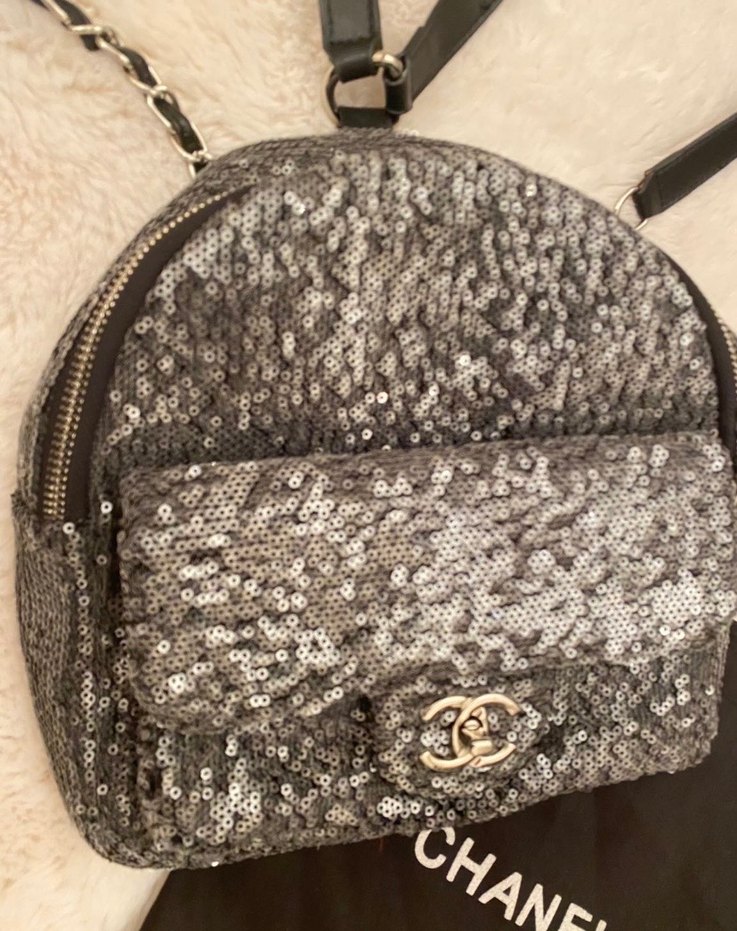 Chanel payetli mini sırt Çantası - Görsel 5