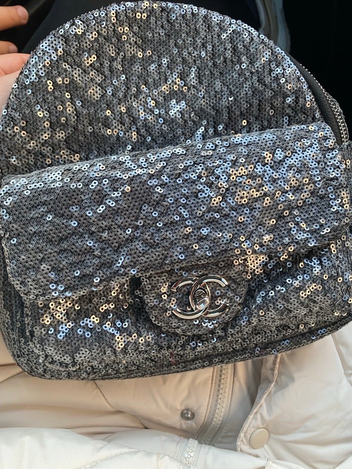 Chanel Gri Payetli Kadın Sırt Çantası - Görsel 2