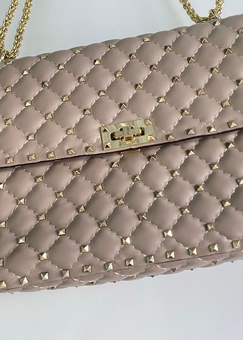 Valentino Zincir Detaylı Bej Deri Kadın Çanta - Görsel 4