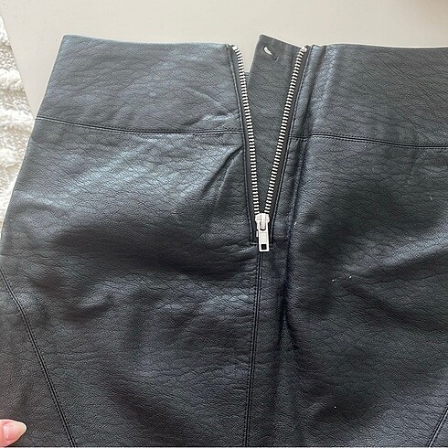 H&M Deri etek