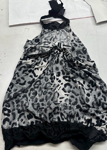 Gri Desenli Fırfırlı Bluz - Görsel 5