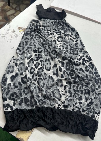 Gri Desenli Fırfırlı Bluz - Görsel 2