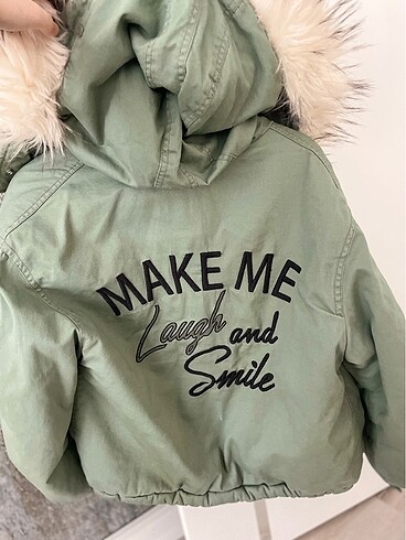 xs Beden yeşil Renk BERSHKA İÇİ YÜNLÜ YEŞİL MONT