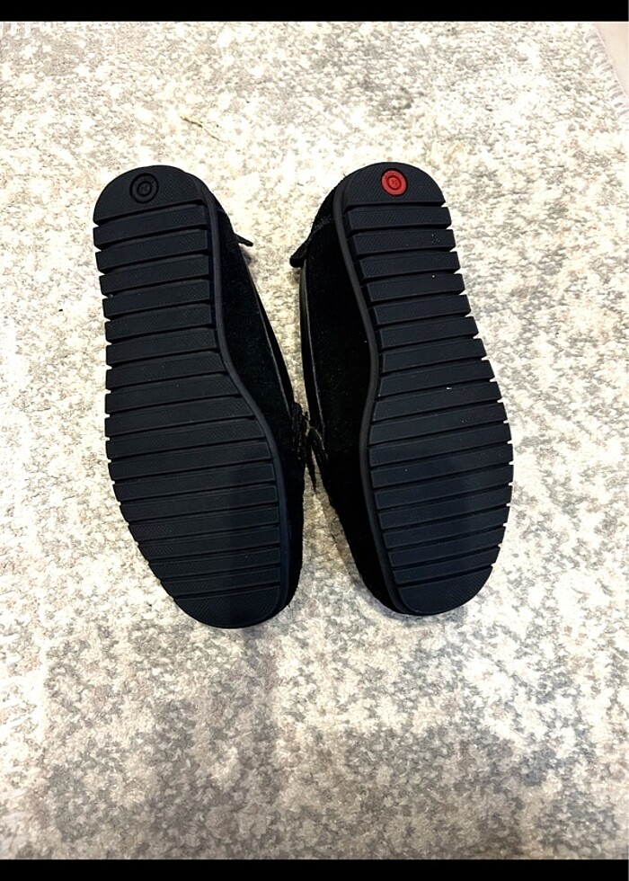 BG Store sıfır 24 numara ayakkabı - Görsel 2