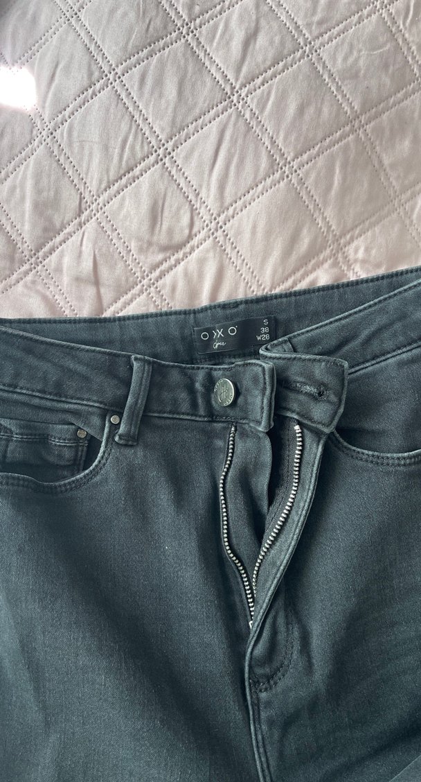 Gri Kemerli Kadın Kot Pantolon - Görsel 2