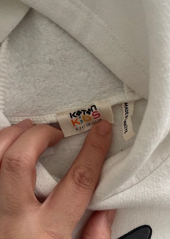 Beyaz Kapüşonlu Kadın Sweatshirt Baskılı - Görsel 3