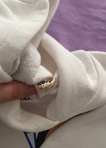 Beyaz Kapüşonlu Kadın Sweatshirt Baskılı - Görsel 4