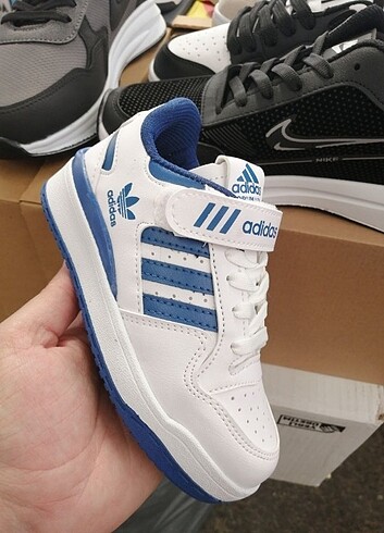 Adidas forum beyaz saks çocukspor